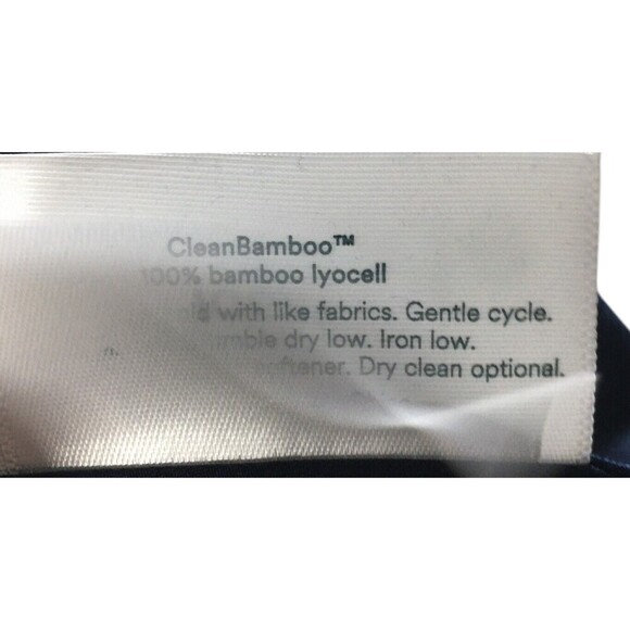 Ettitude Shorts Women's Size XL Navy Stretch 100% Bamboo Lyocell Stretch Light - Picture 5 of 6